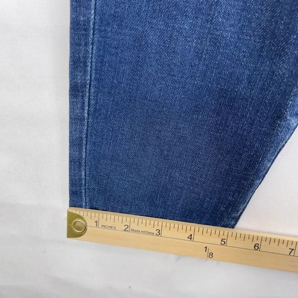 L'AGENCE El Matador Slim High Rise in Dry Ice Jeans - Picture 11 of 11